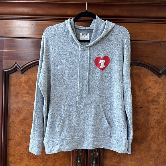 Tailgate Knit Liberty Bell Hoodie - Picture 11 of 15